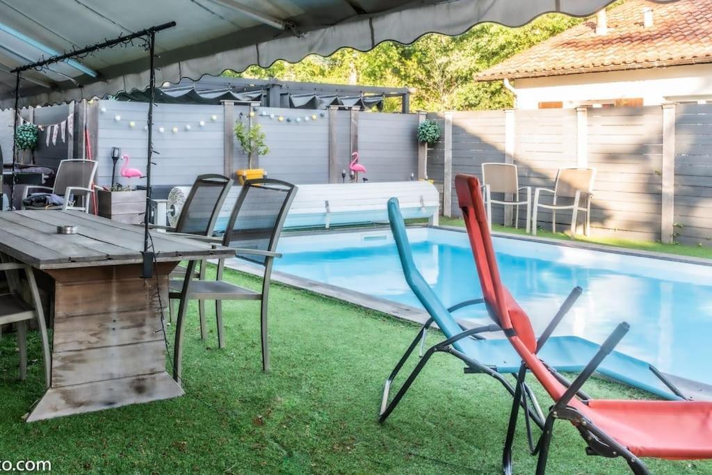 Detente Piscine Et Jacuzzi Au Bassin D'Arcachon Andernos-les-Bains Buitenkant foto